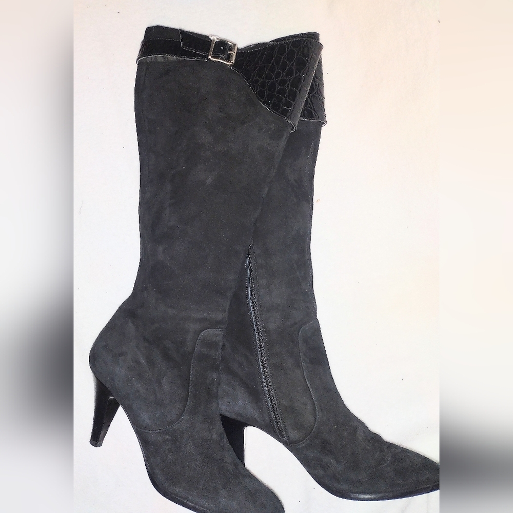 Max de Carlo Black Heeled Boots with Buckle Detail#
